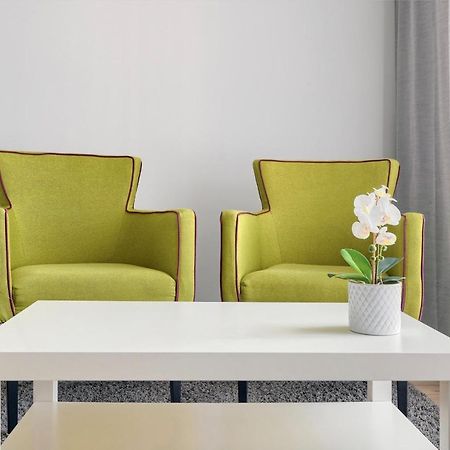 Raisson Aparthotel D86 Хан Шатыр Astana Eksteriør billede